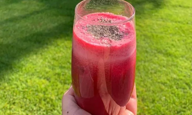 Suco de Beterraba com Água de Coco